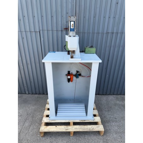 Galli EG1 leather belt loop joining machine !!SOLD!!