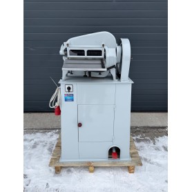 Strapping machine, belt cutter, machine for cutting leather, rubber, felt into strips 300mm !!SOLD!!