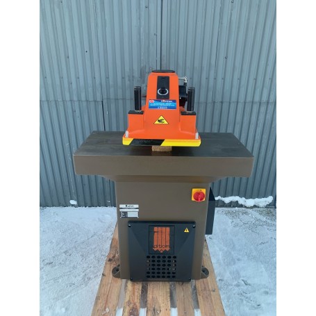 Atom SE 20C Cutting machine Clicker press !!SOLD!!